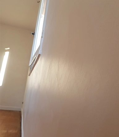 Application peinture chaux naturelle mur intérieur - Finition artisanale écologique Gaillac Tarn Arth Paint